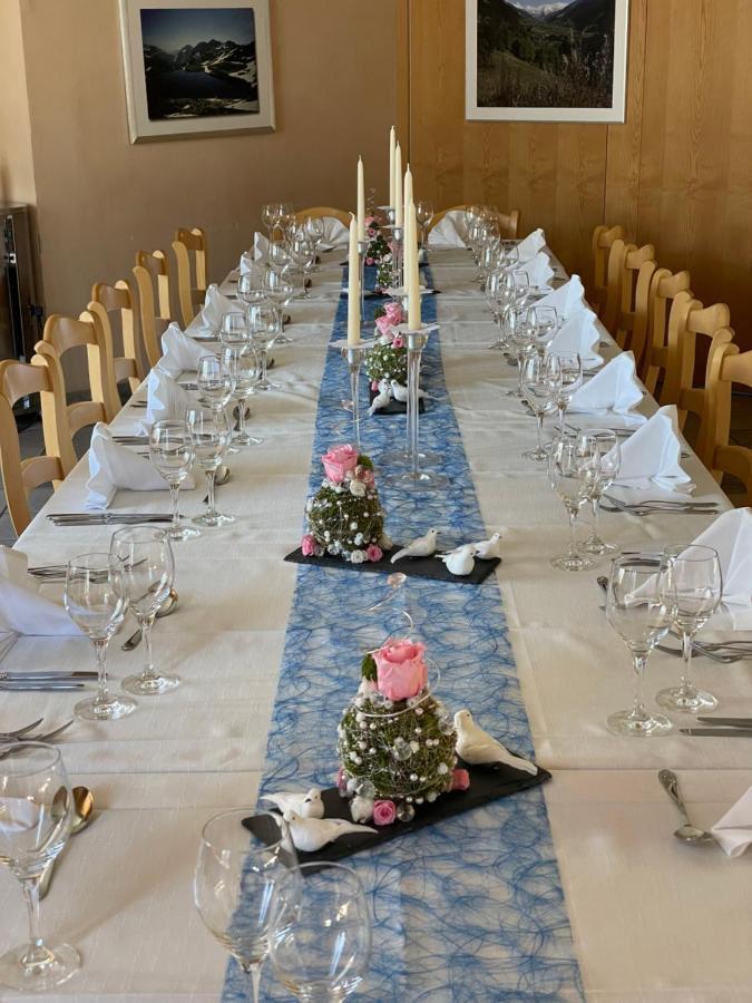 Hotel Restaurant Gommerhof Reckingen 外观 照片